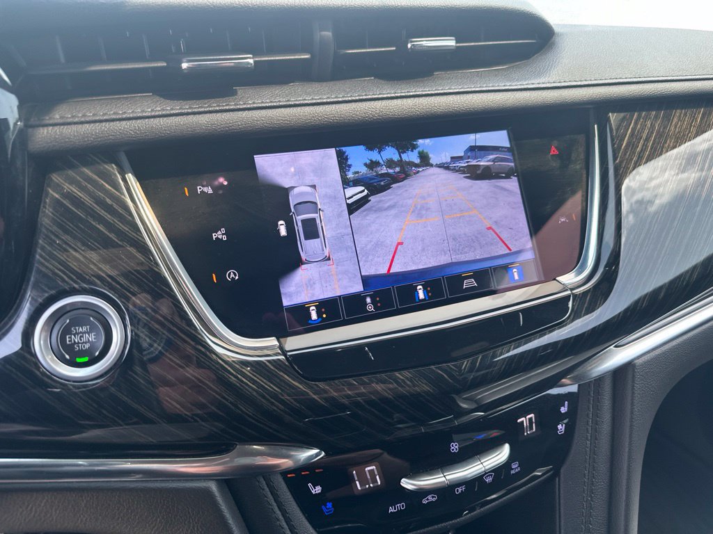 Used 2022 Cadillac XT6 Premium Luxury w/ Technology Package FWD image 54