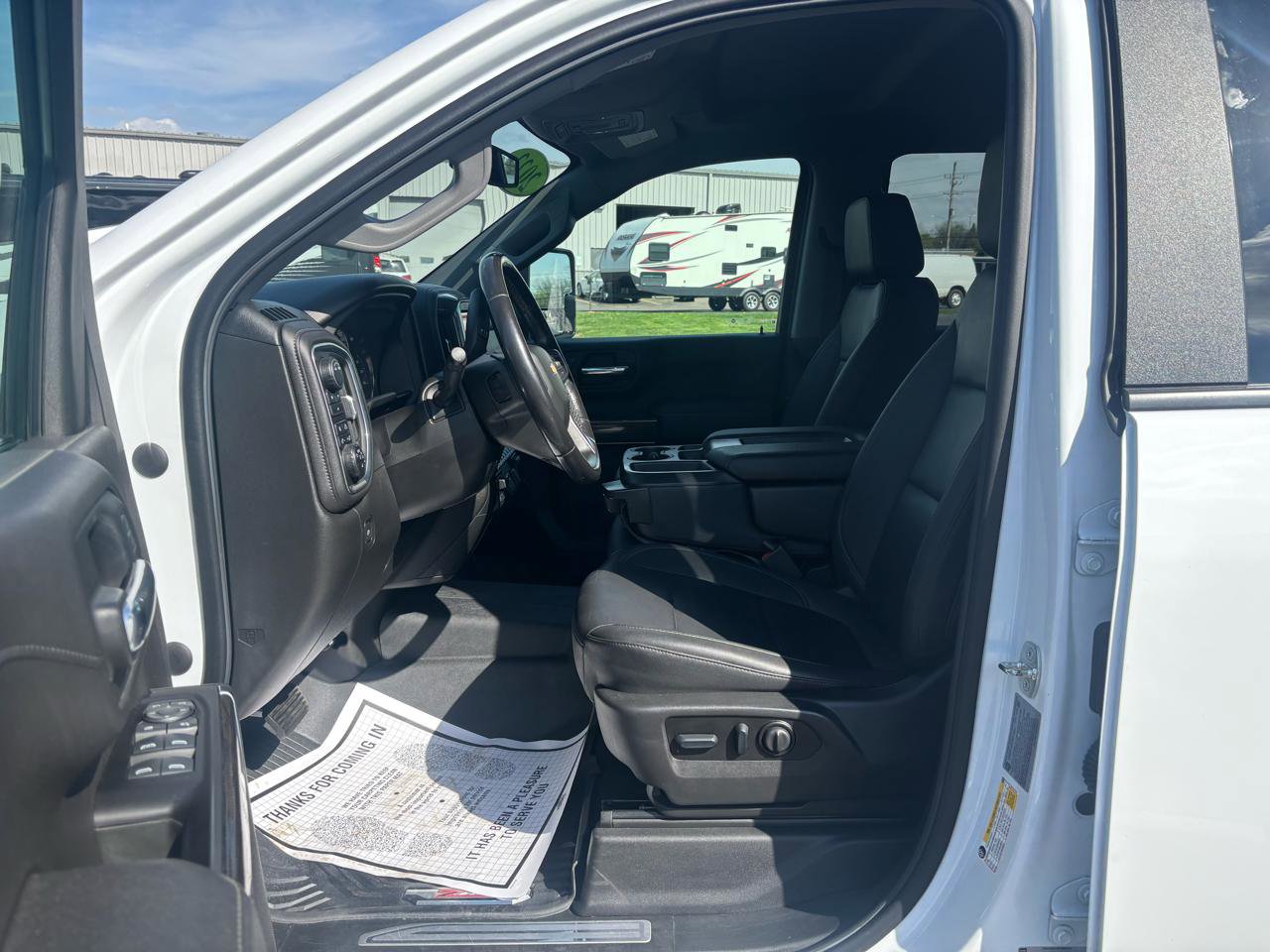 Used 2022 Chevrolet Silverado 2500 LT w/ Convenience Package AWD/4WD image 9