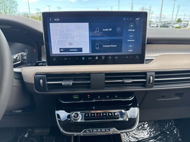 Used 2024 Lincoln Corsair AWD image 21