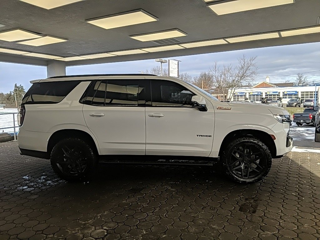 Used 2022 Chevrolet Tahoe Z71 w/ Z71 Off-Road Package image 4