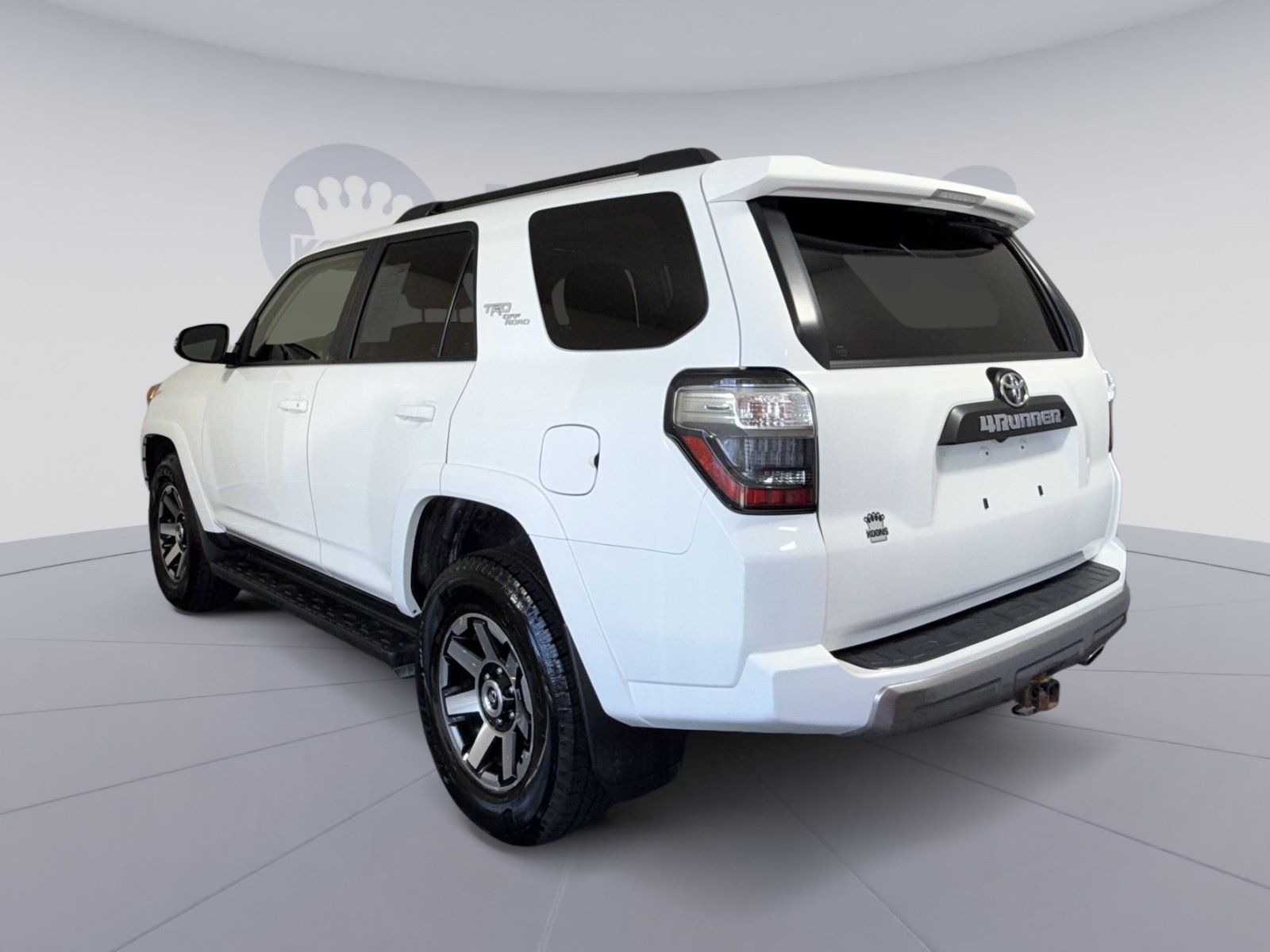 Used 2019 Toyota 4Runner TRD Off-Road Premium AWD/4WD image 4