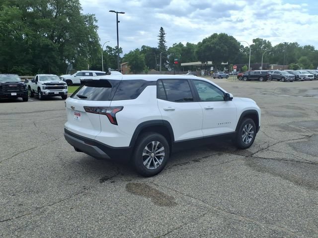 New 2026 Chevrolet Equinox LT w/ Convenience Package II AWD/4WD image 3