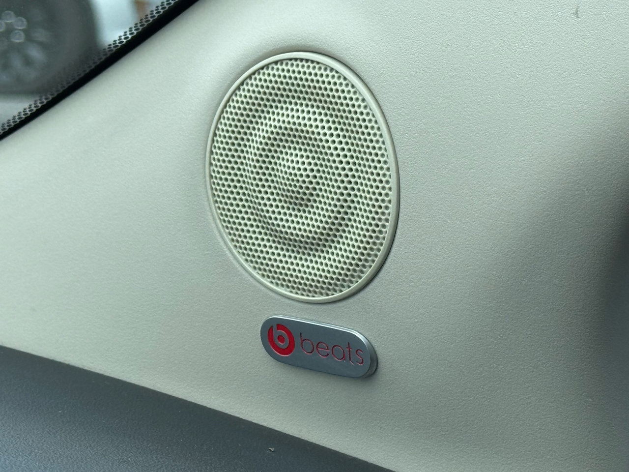 Used 2017 FIAT 500 Lounge image 27