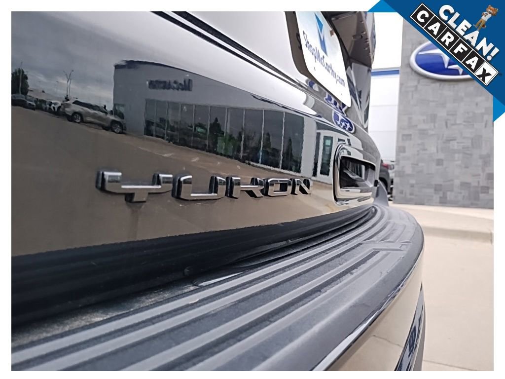 Used 2023 GMC Yukon XL Denali AWD/4WD image 13