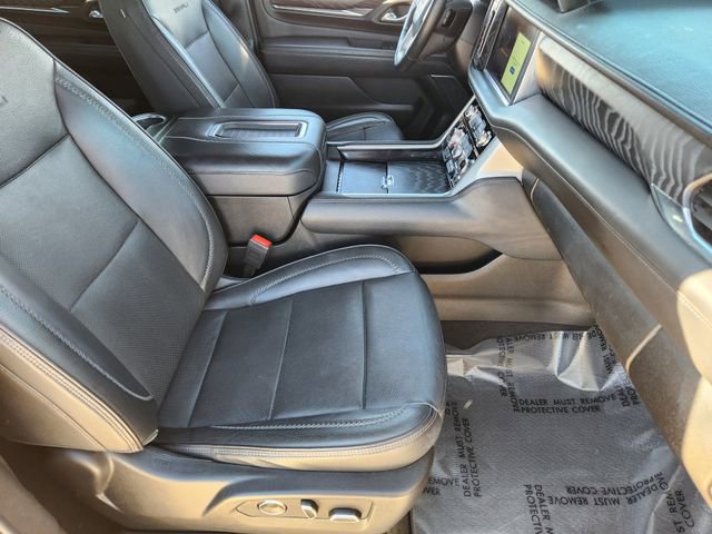 Used 2023 GMC Yukon Denali image 15