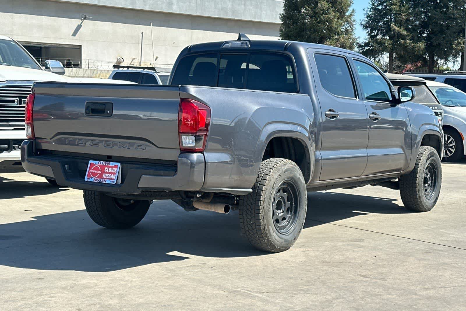 Used 2021 Toyota Tacoma SR w/ SR Convenience Package RWD image 3