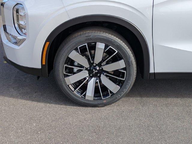 New 2026 Mitsubishi Outlander SE FWD image 9