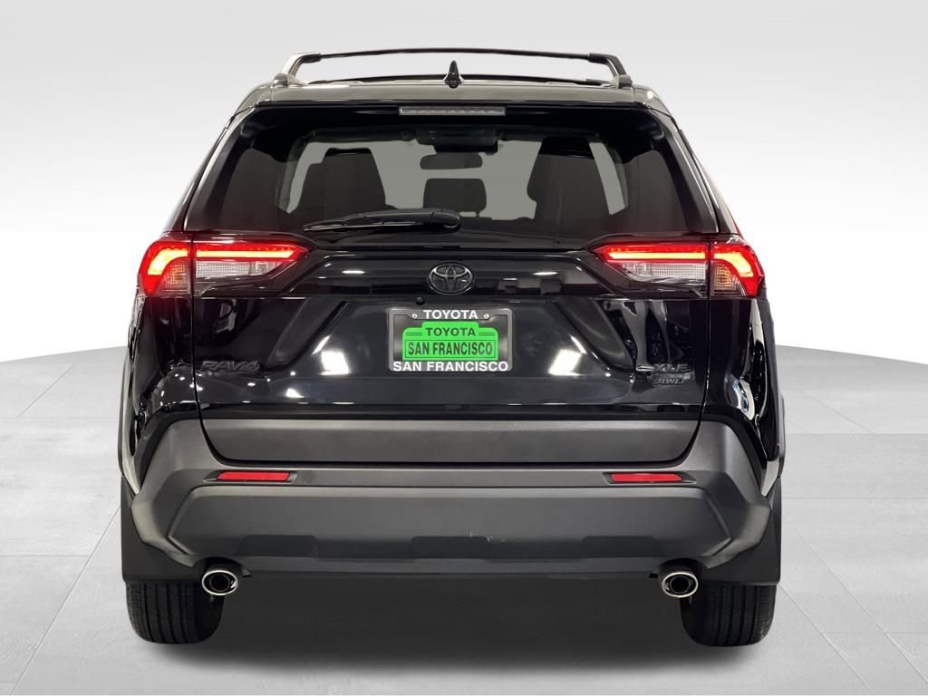 Used 2023 Toyota RAV4 XLE image 4