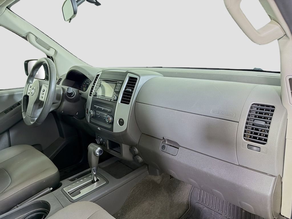 Used 2015 Nissan Xterra S w/ Value Package image 25