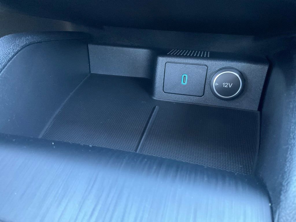 Used 2020 Ford Escape Titanium image 43