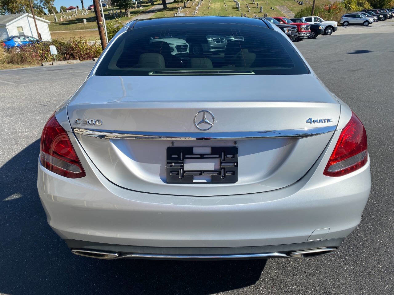 Used 2017 Mercedes-Benz C 300 4MATIC Sedan w/ Premium 1 Package image 4