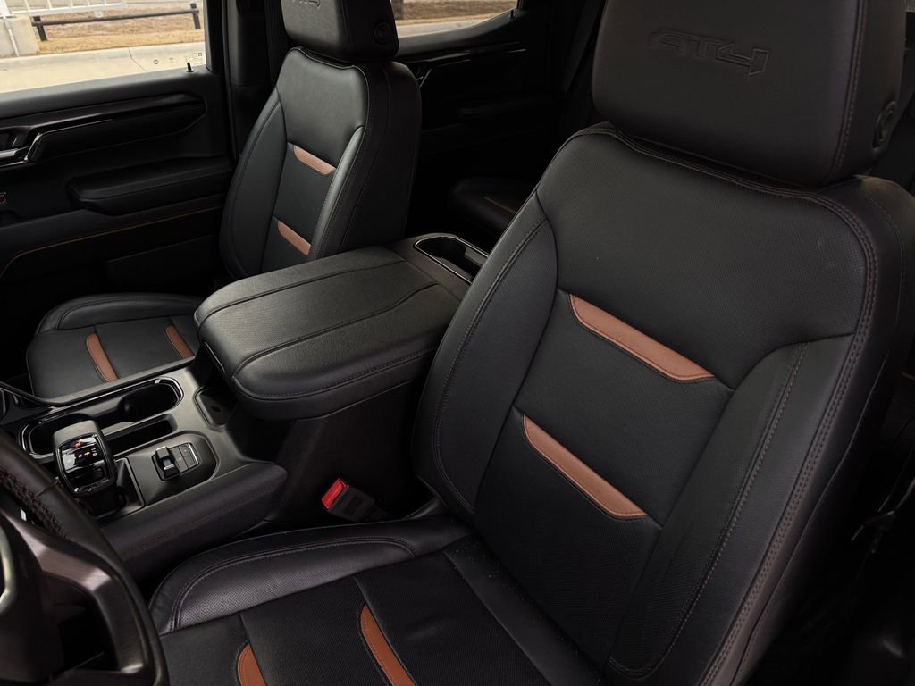 Used 2024 GMC Sierra 1500 AT4 w/ Technology Package AWD/4WD image 26