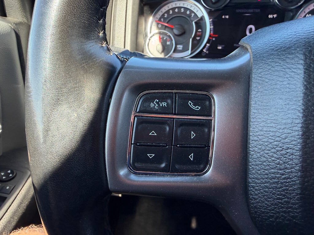 Used 2022 RAM 1500 Classic SLT w/ Electronics Convenience Group AWD/4WD image 21