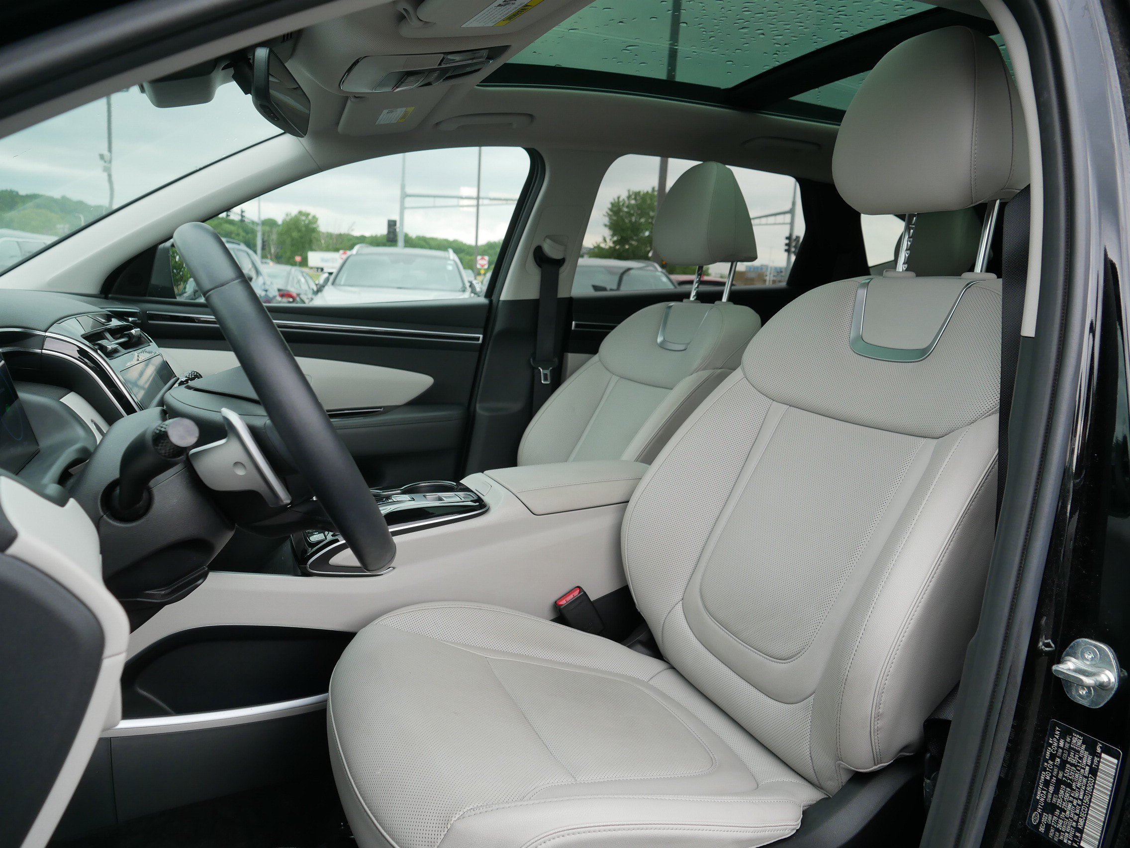 Used 2024 Hyundai Tucson Limited AWD/4WD image 14