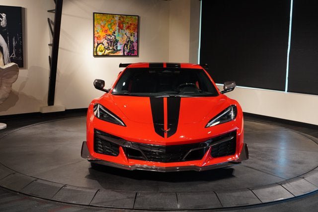 Used 2024 Chevrolet Corvette Z06 w/ Z07 Performance Package RWD image 17