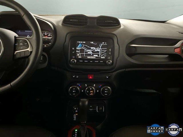 Used 2015 Jeep Renegade Trailhawk w/ Premium Leather Group image 14