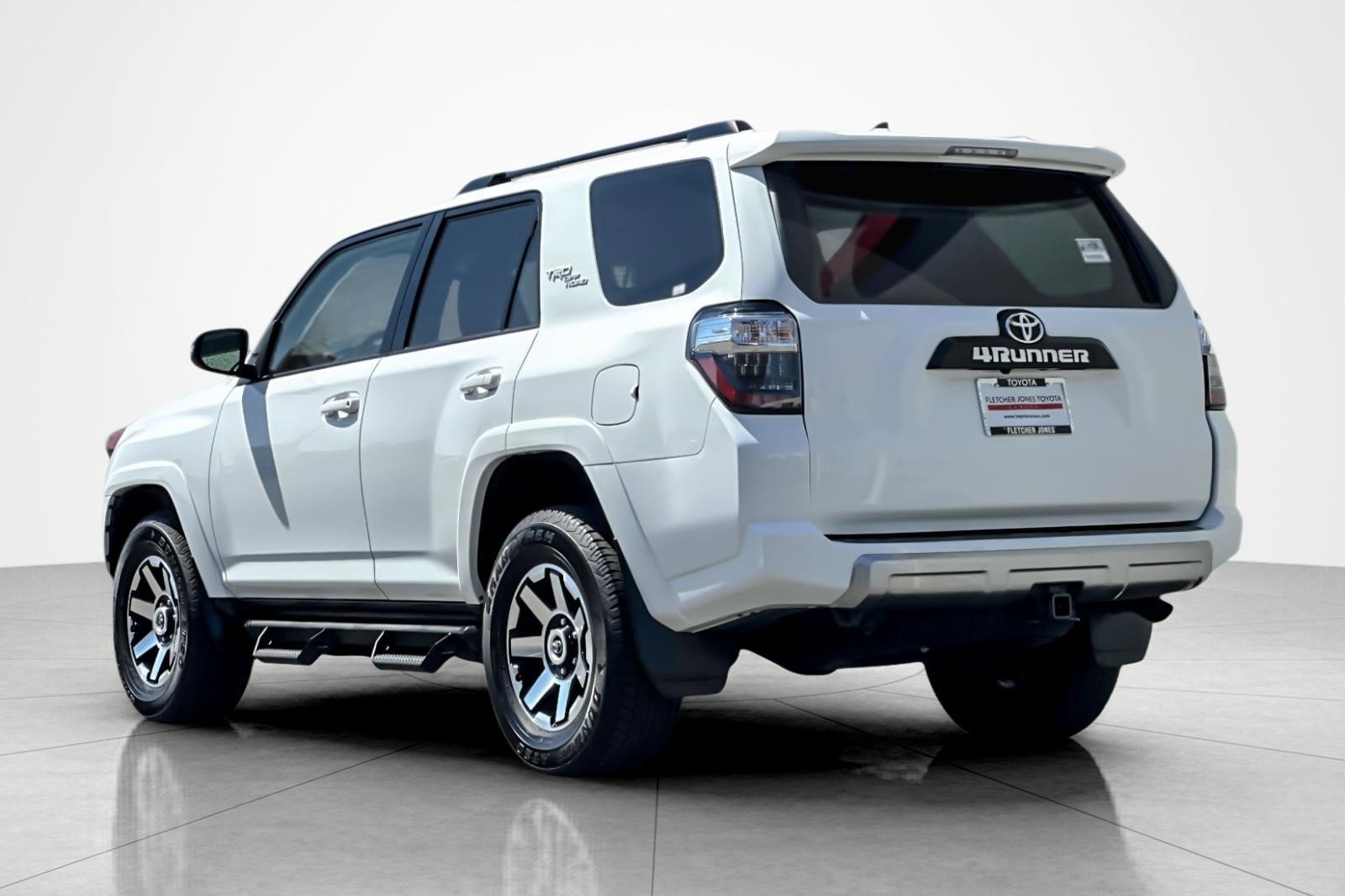 Used 2023 Toyota 4Runner TRD Off-Road Premium w/ Moonroof Package AWD/4WD image 3