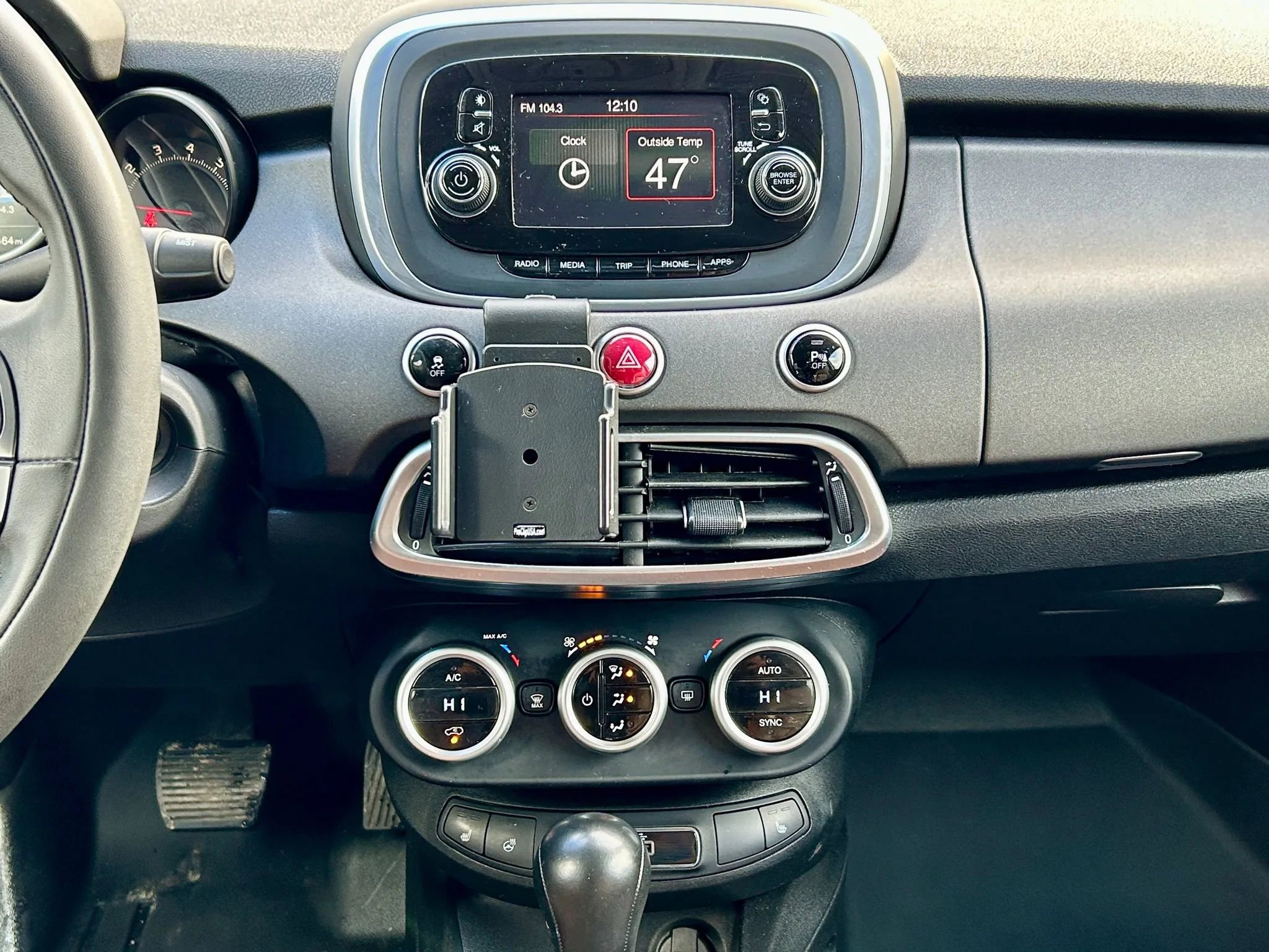 Used 2016 FIAT 500X Trekking Plus image 22