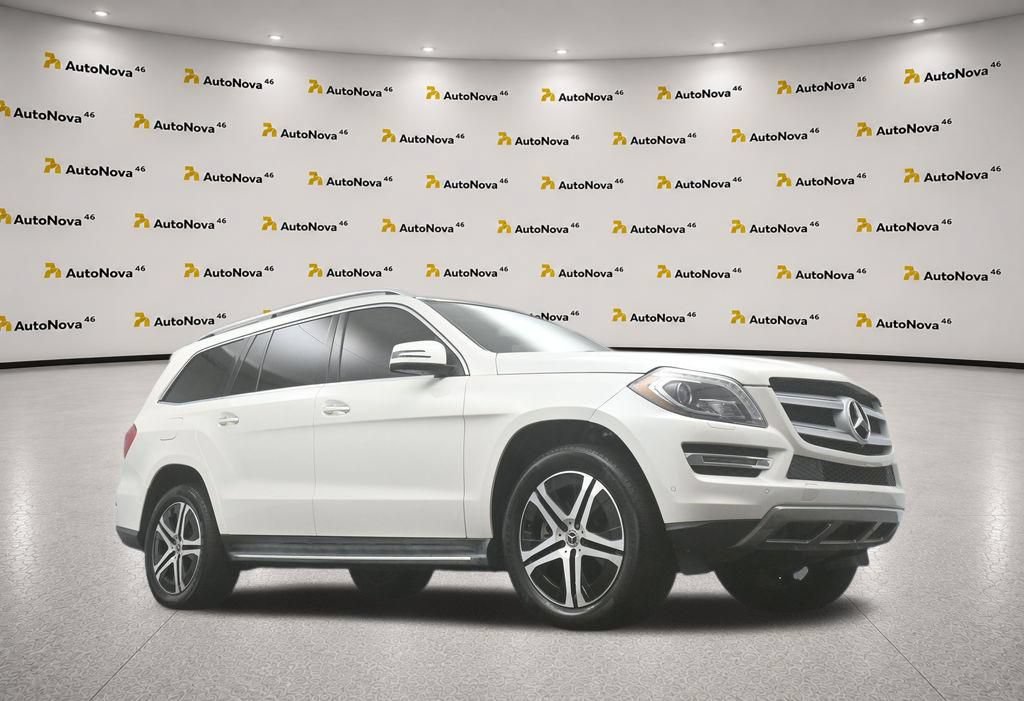 Used 2016 Mercedes-Benz GL 450 4MATIC w/ Premium I Package image 48