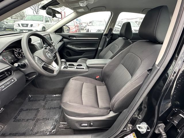 Used 2022 Nissan Altima 2.5 SV FWD image 24