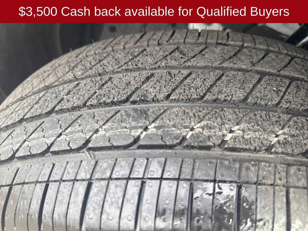 New 2026 Nissan Pathfinder Platinum FWD image 30