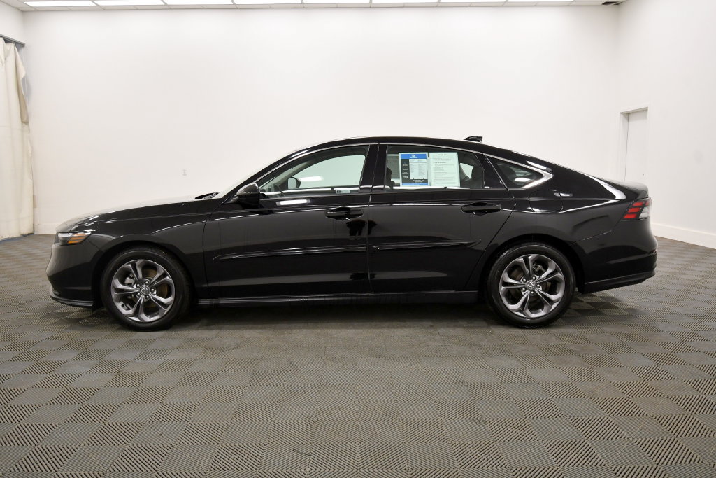 Certified 2024 Honda Accord EX image 4