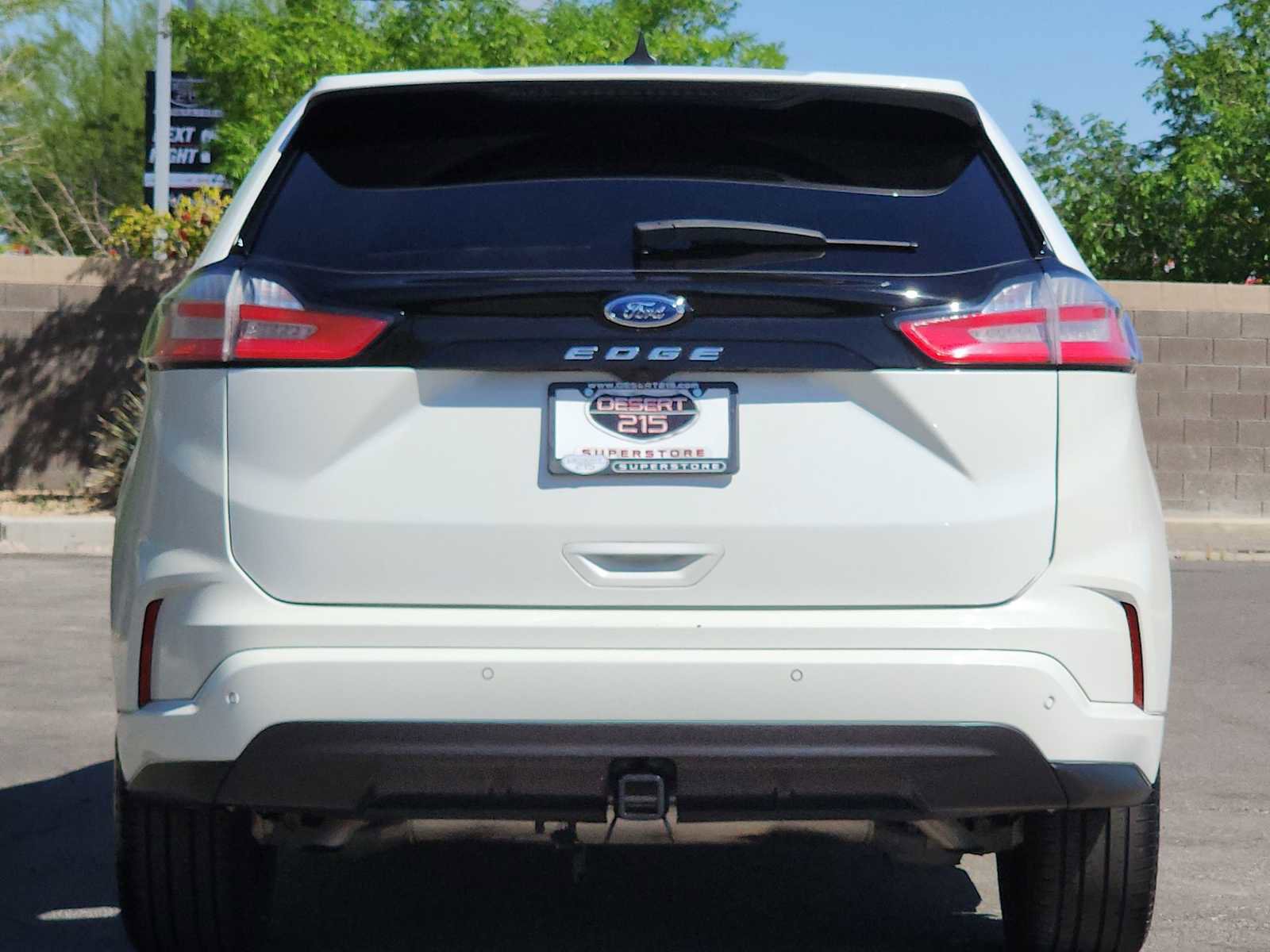 Used 2022 Ford Edge ST-Line w/ Class II Trailer Tow Package AWD/4WD image 7