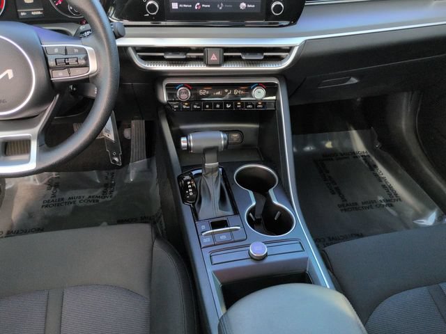 Used 2022 Kia K5 LX FWD image 18