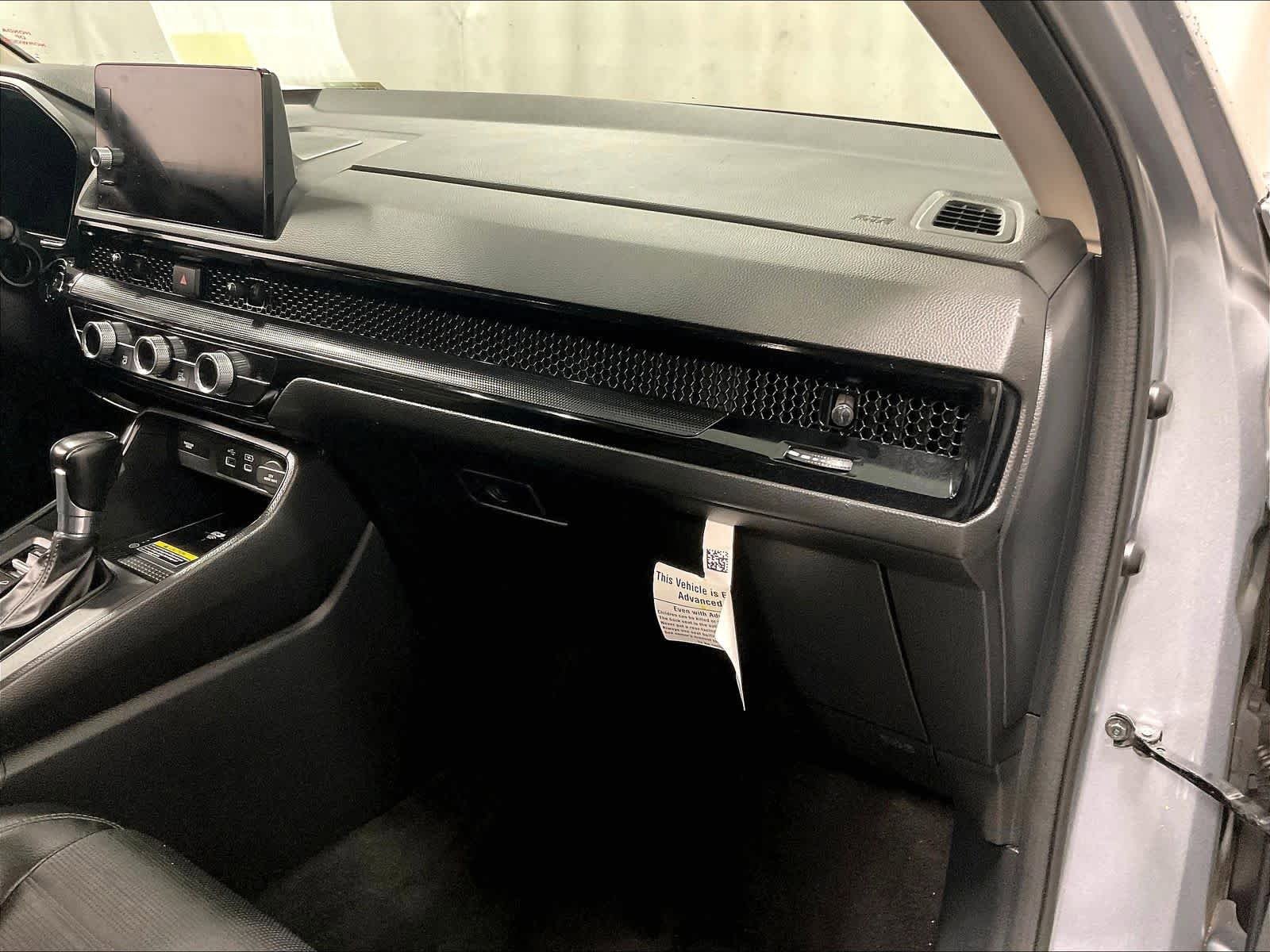 Used 2023 Honda CR-V EX-L image 13