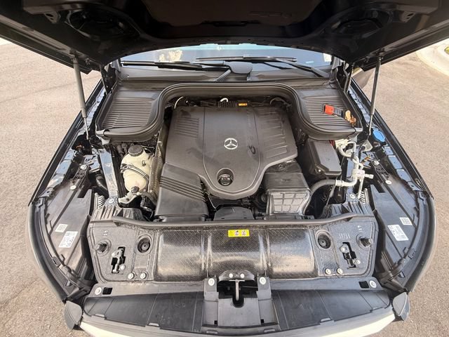 Used 2026 Mercedes-Benz GLS 450 4MATIC image 19