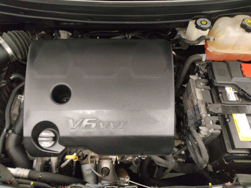Used 2021 Chevrolet Traverse LS FWD image 30