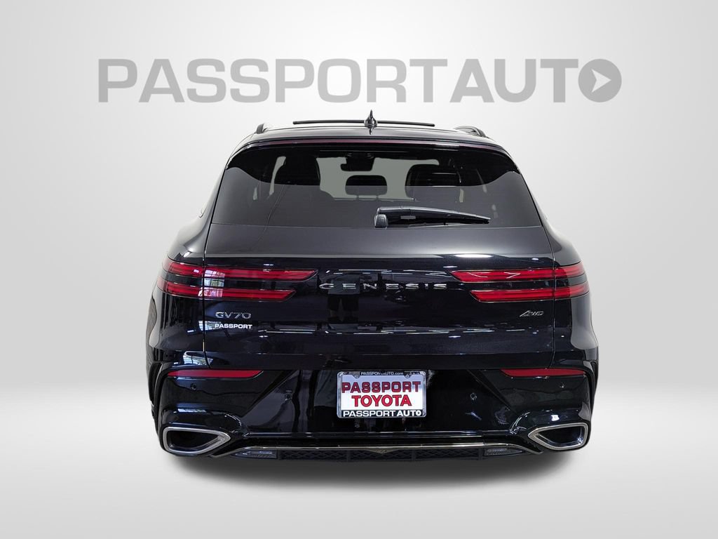 Used 2026 Genesis GV70 2.5T Sport Prestige AWD/4WD image 7