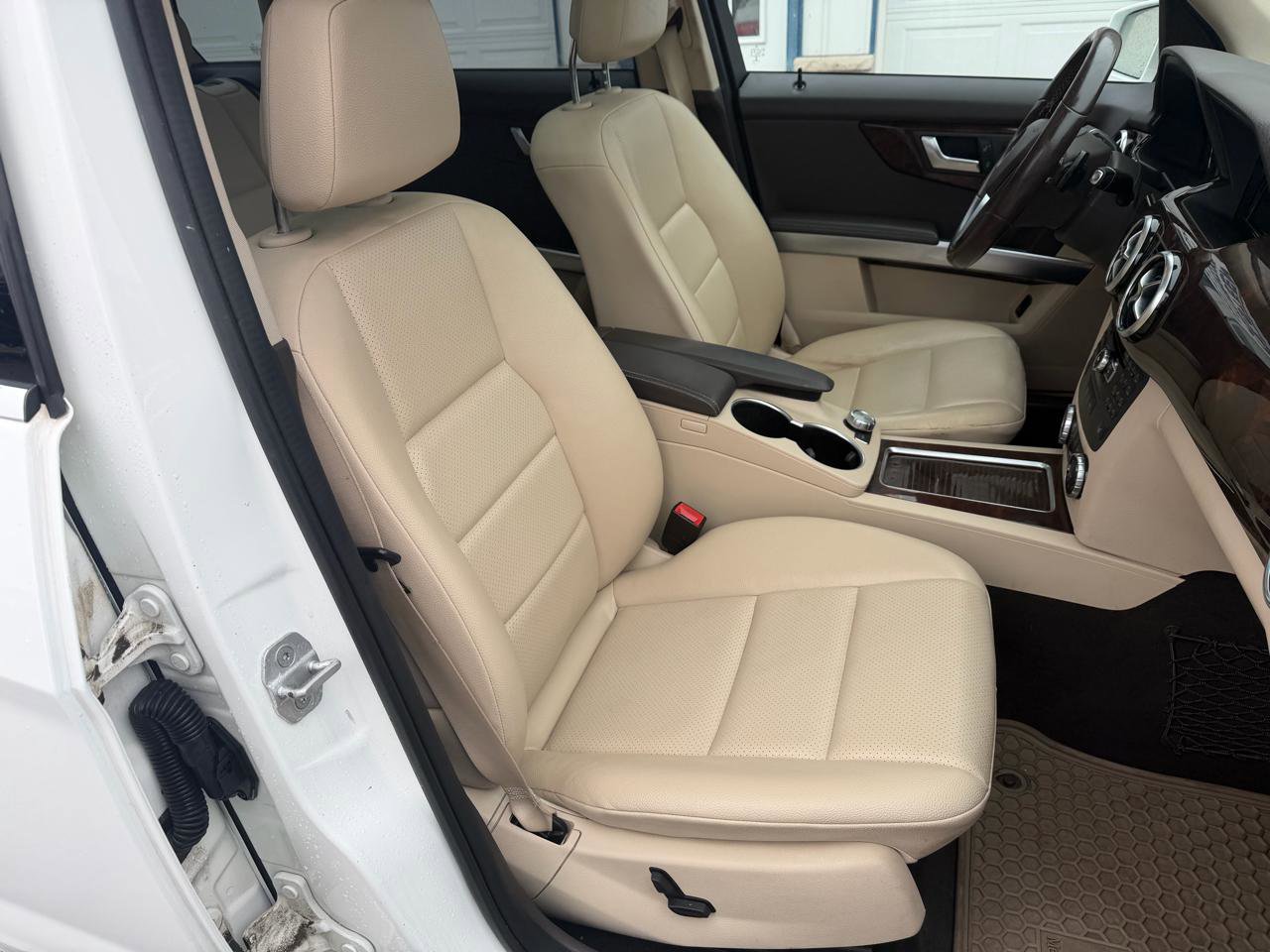 Used 2015 Mercedes-Benz GLK 350 4MATIC image 18
