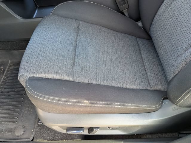 Used 2021 Nissan Rogue SV AWD/4WD image 16