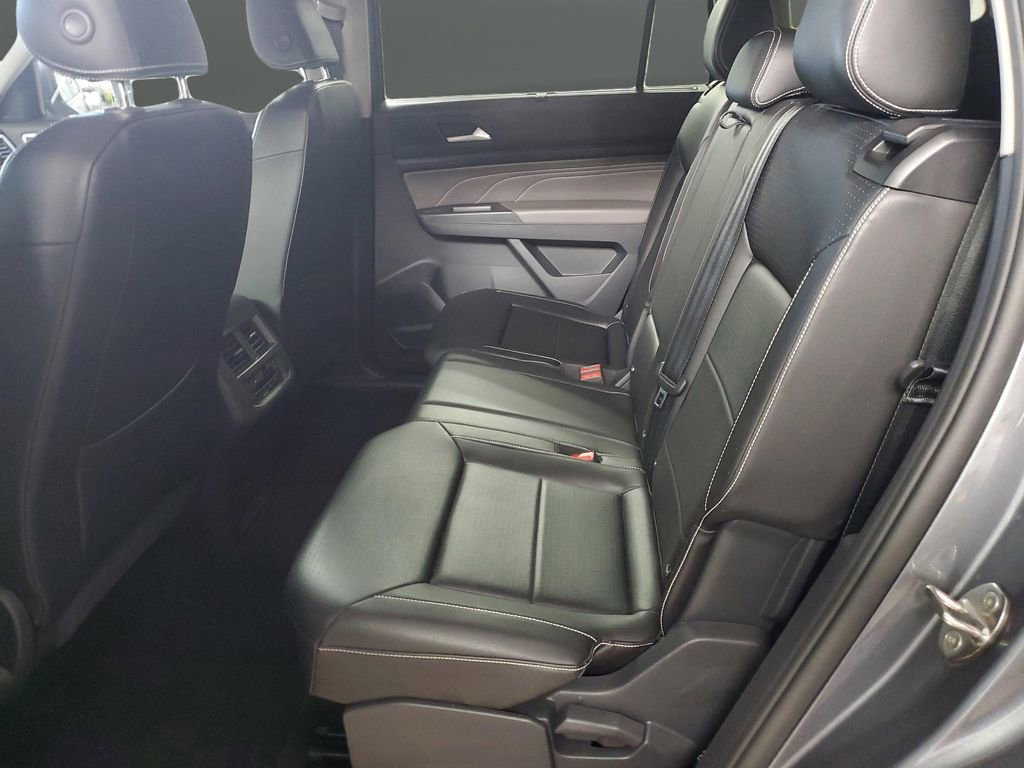 Certified 2023 Volkswagen Atlas SE image 30