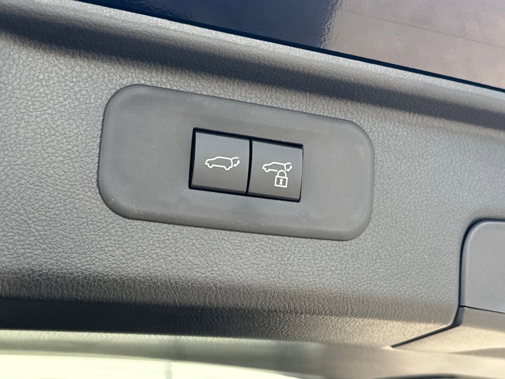 New 2026 Toyota Grand Highlander MAX Limited image 9