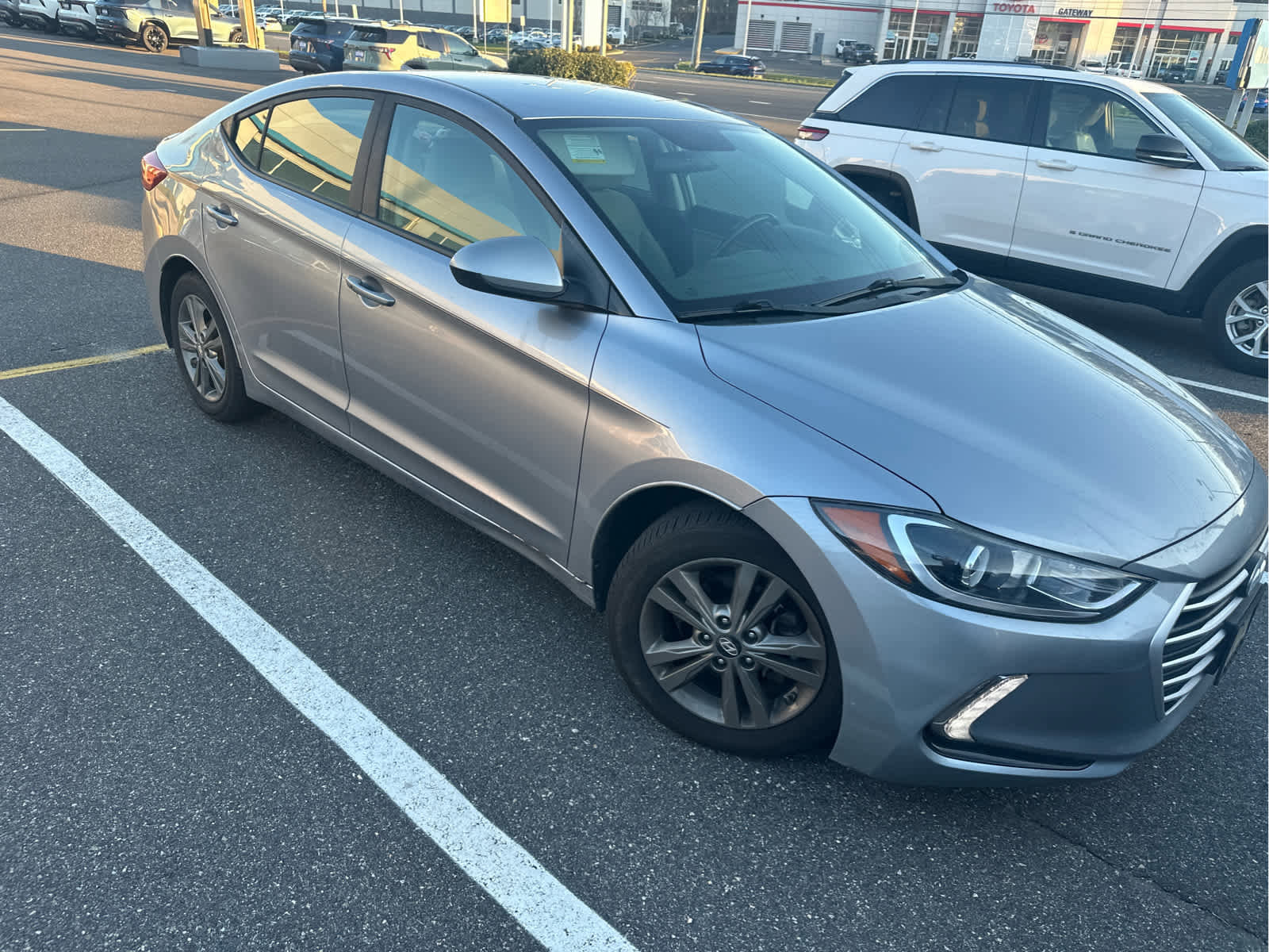 Used 2017 Hyundai Elantra SE w/ SE A/T Tech Package 03 image 2