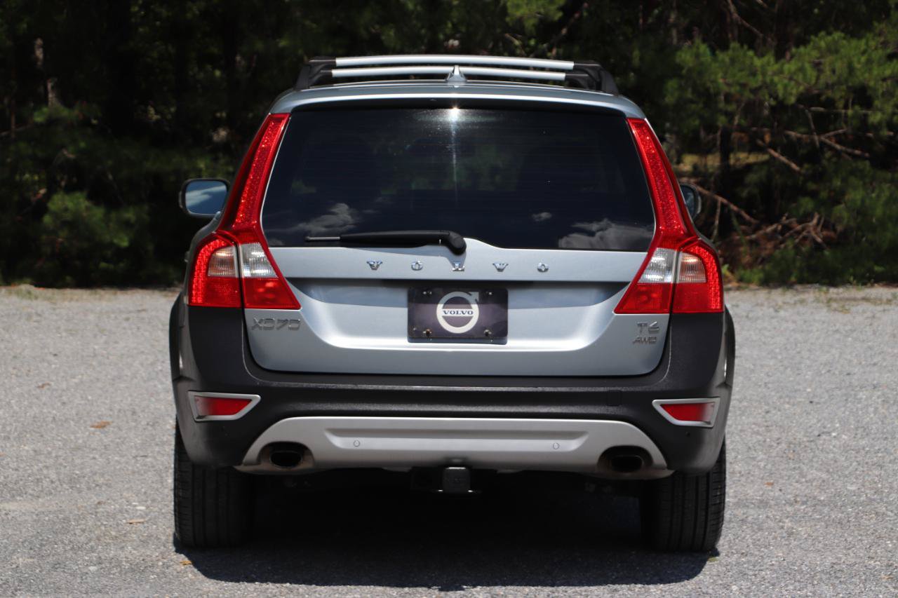 Used 2013 Volvo XC70 T6 AWD/4WD image 4