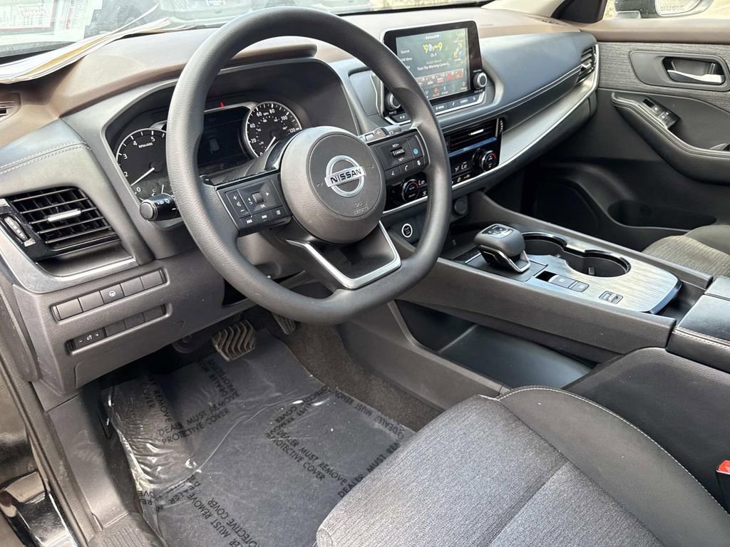 Certified 2021 Nissan Rogue SV image 21