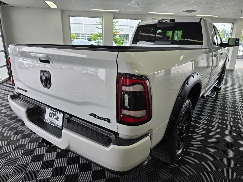 Used 2021 RAM 3500 Big Horn w/ Level B Equipment Group AWD/4WD image 3