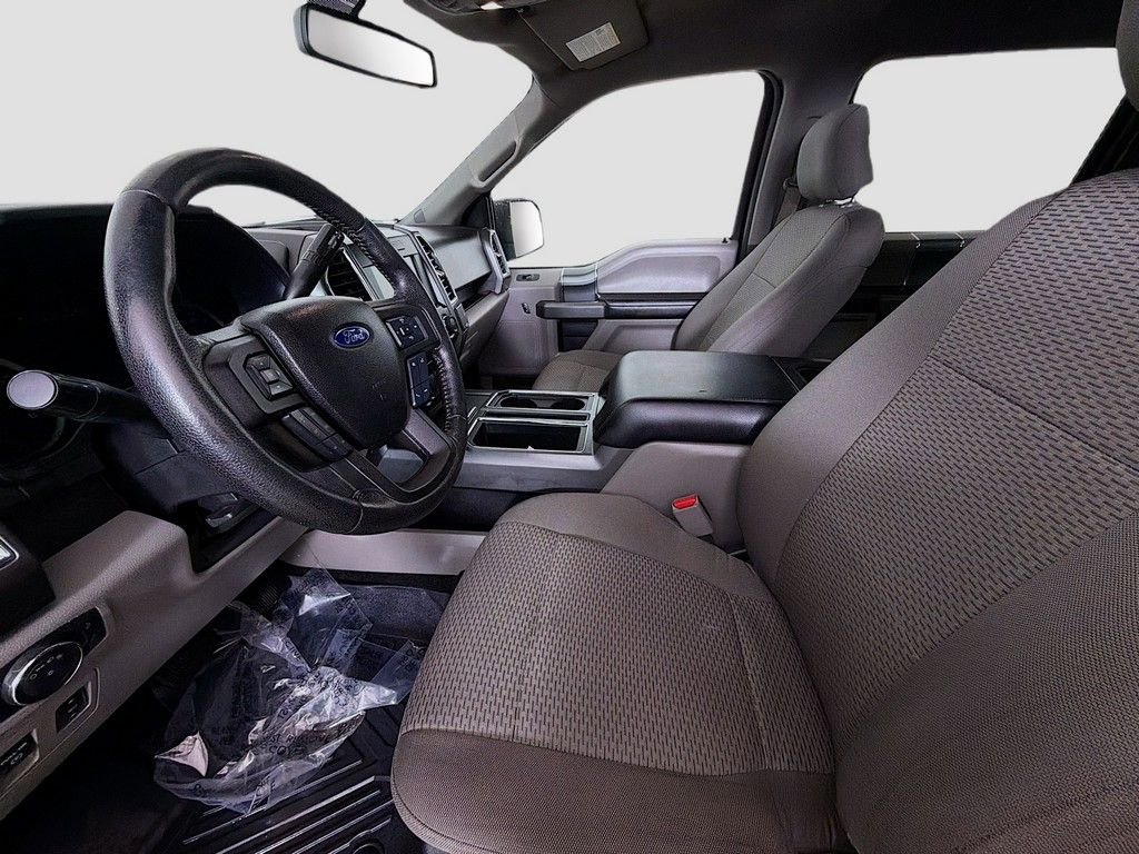 Used 2016 Ford F150 XLT w/ Equipment Group 302A Luxury image 18
