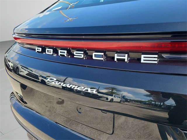 Used 2025 Porsche Panamera 4 w/ Premium Package image 37