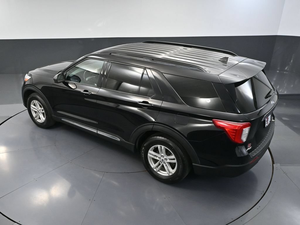 Used 2023 Ford Explorer XLT AWD/4WD image 56