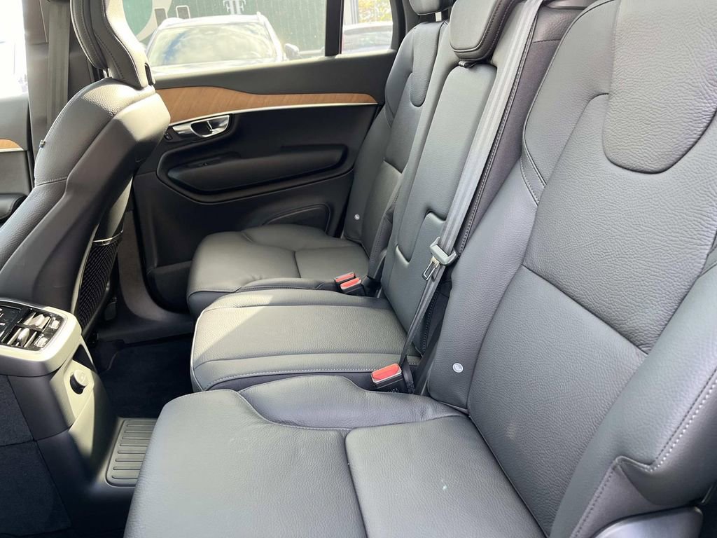 Used 2025 Volvo XC90 T8 Core w/ Protection Package Premier image 18