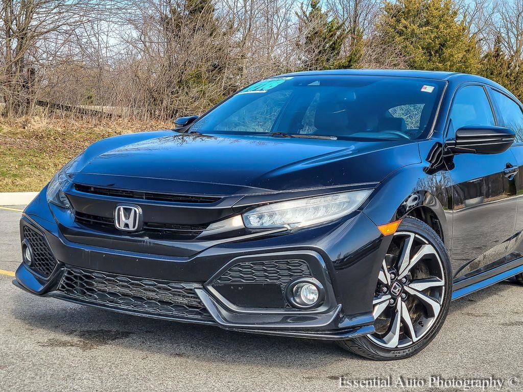 Used 2018 Honda Civic Sport Touring image 2