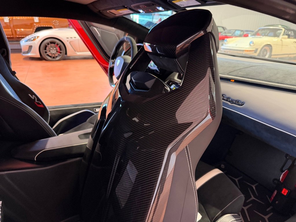 Used 2019 Lamborghini Aventador SVJ image 30