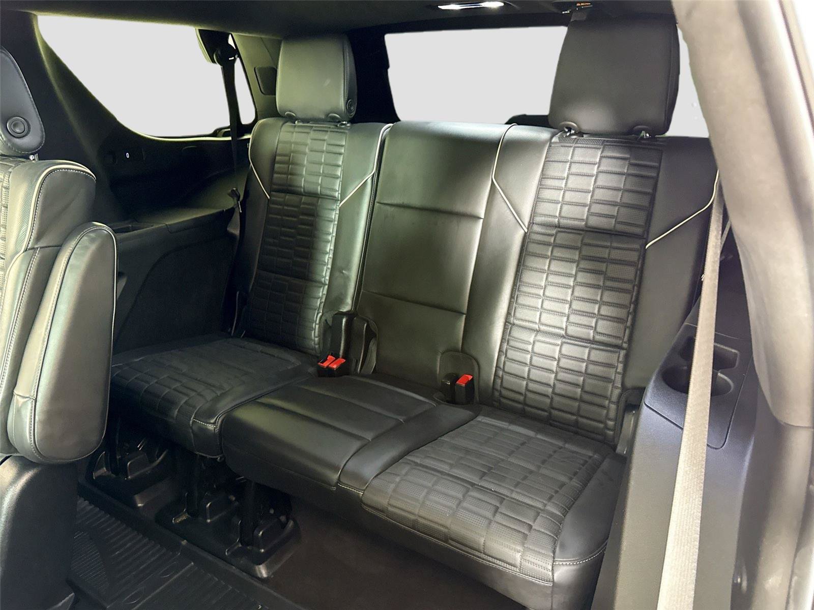 Used 2024 Cadillac Escalade V w/ LPO, ONYX Package AWD/4WD image 30