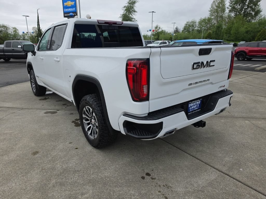 Used 2023 GMC Sierra 1500 AT4 w/ Technology Package AWD/4WD image 3