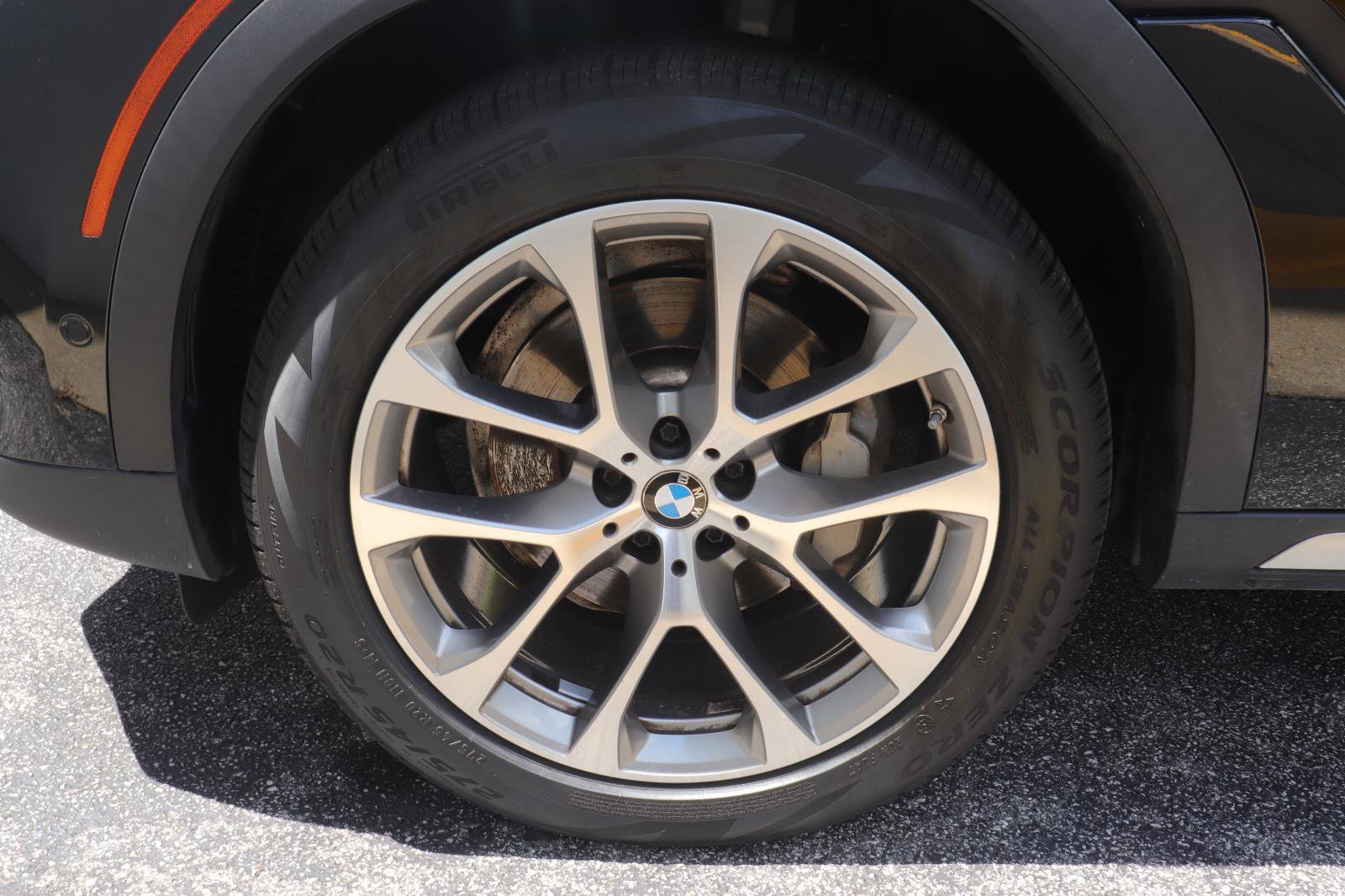 Used 2023 BMW X6 xDrive40i AWD/4WD image 24