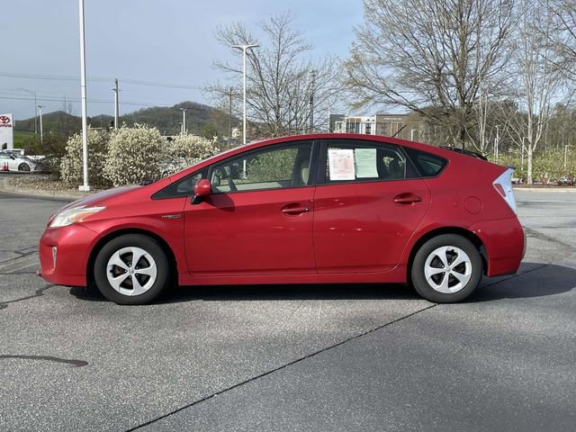 Used 2014 Toyota Prius Three image 2